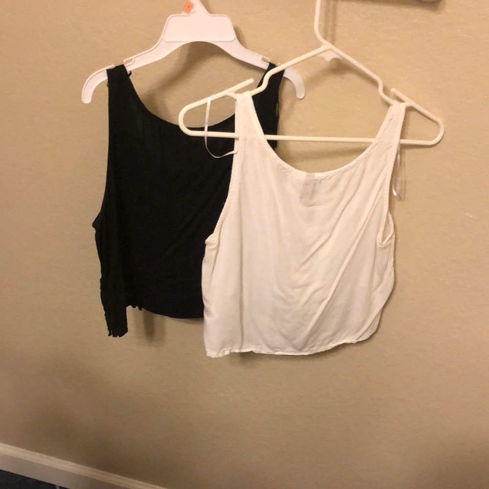 Tops - Picture 2 of 2